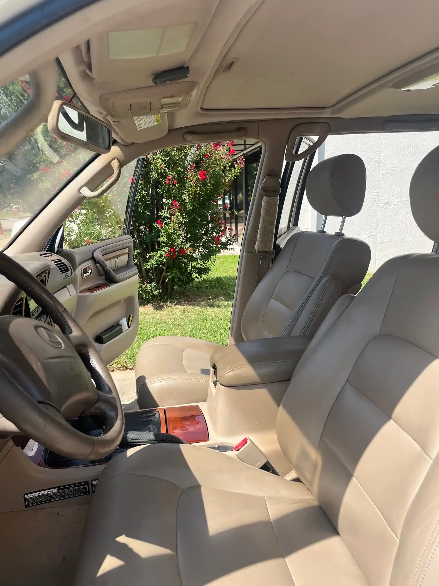 1999-lexus-lx-470-for-sale-03