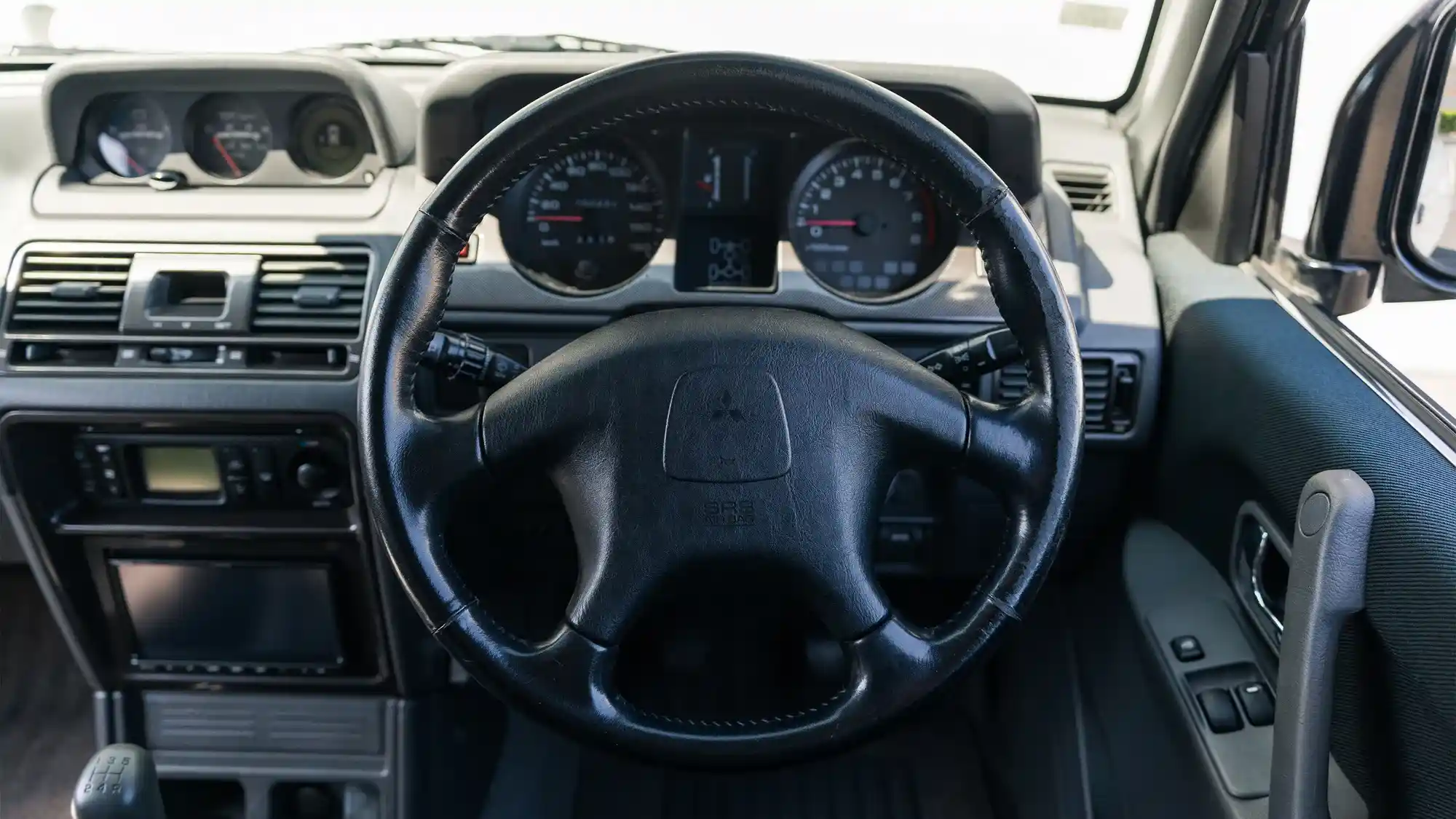 1999-mitsubishi-pajero-evolution-for-sale-huntington-beach-ca-32
