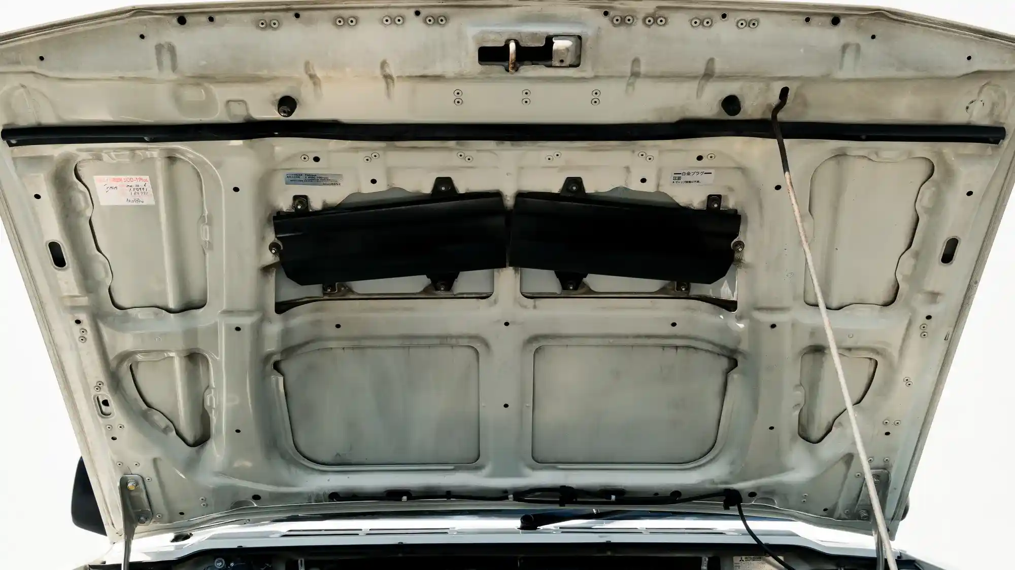 1999-mitsubishi-pajero-evolution-for-sale-huntington-beach-ca-45