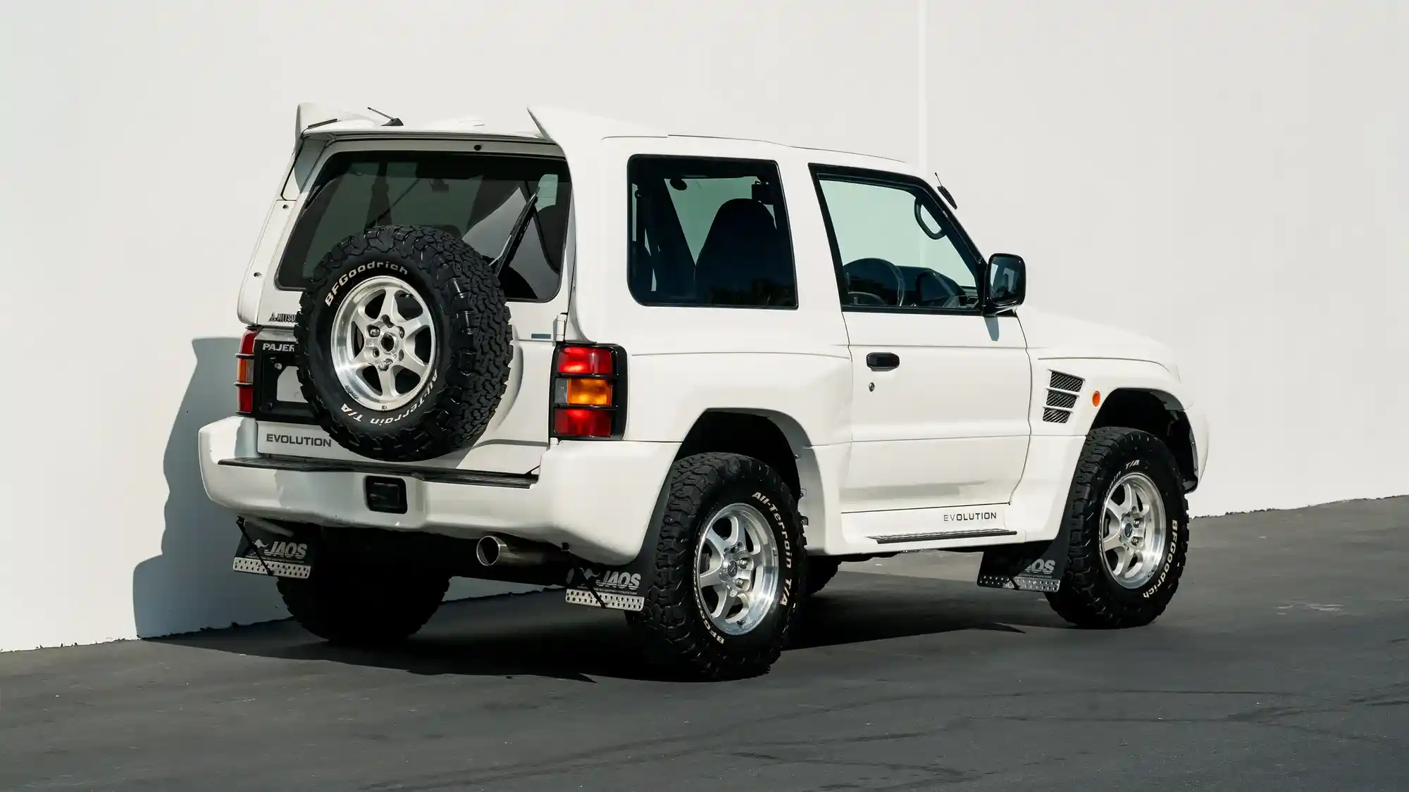 1999-mitsubishi-pajero-evolution-for-sale-huntington-beach-ca-5