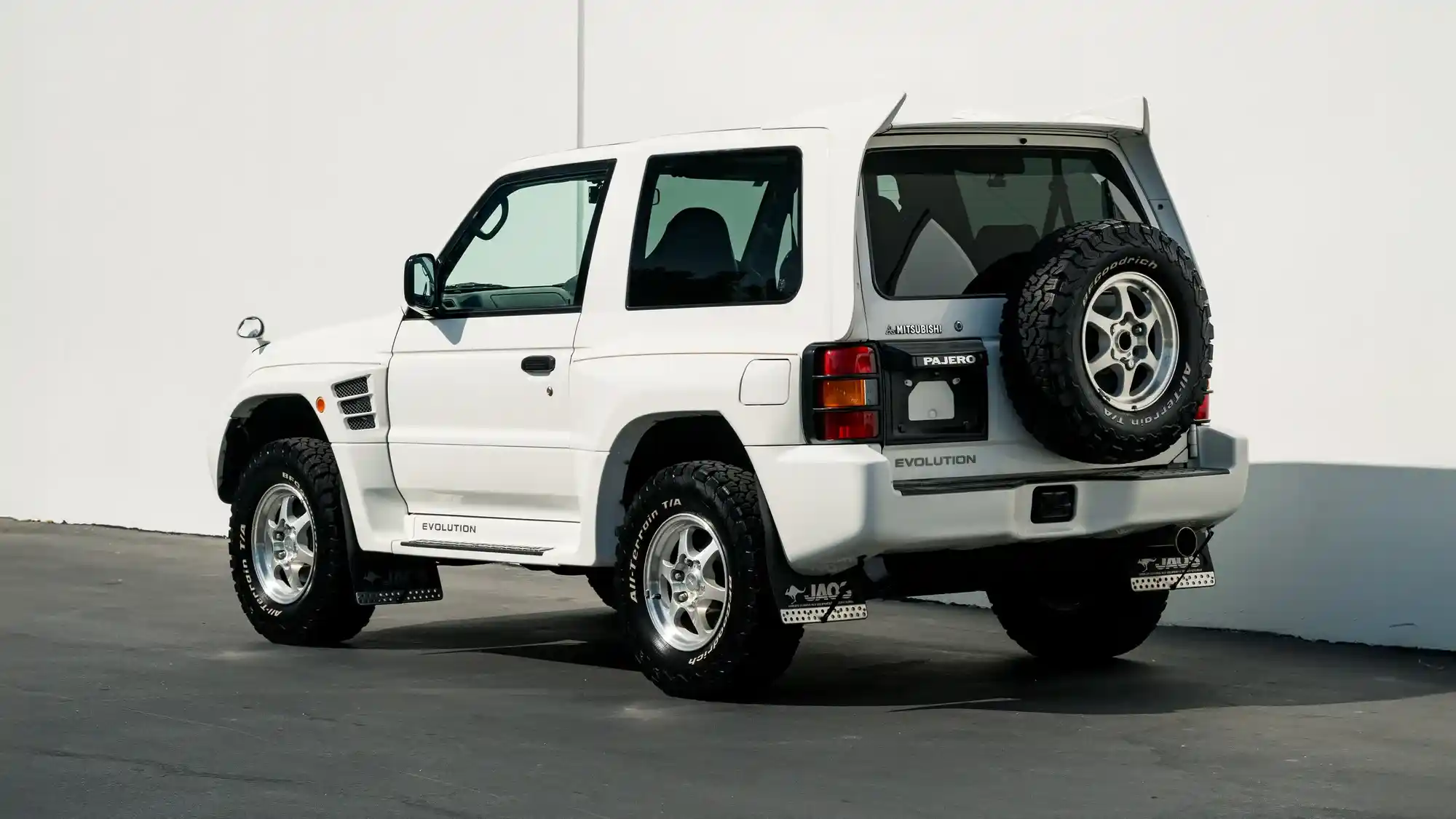 1999-mitsubishi-pajero-evolution-for-sale-huntington-beach-ca-7