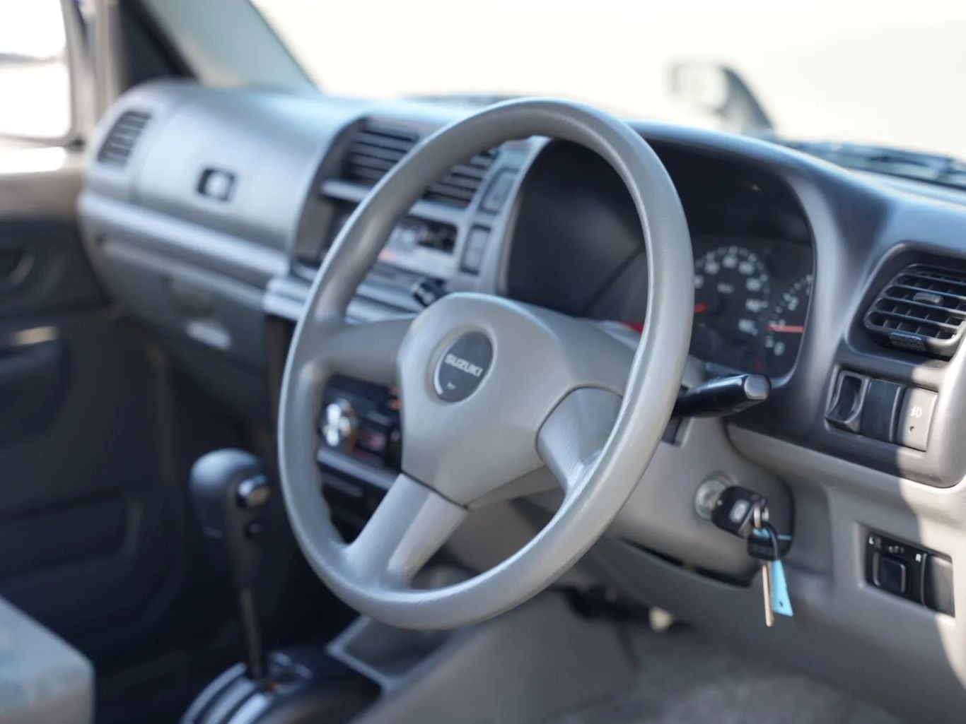 1999-suzuki-jimny-wide (55)