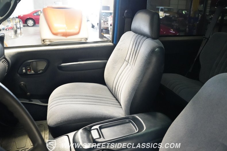 2-door-tahoe-for-sale (35)