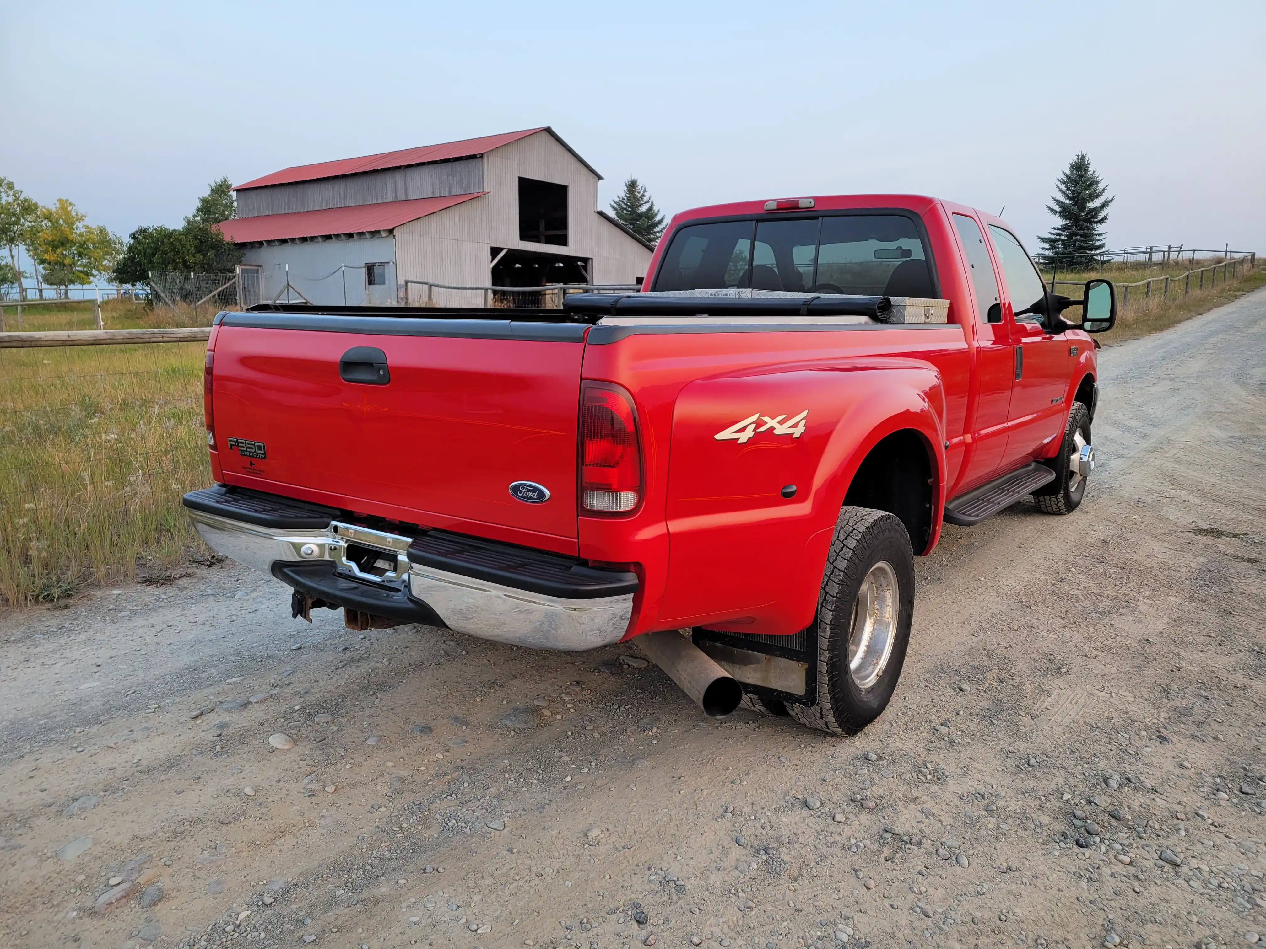 2000-Ford-F-350-Lariat-for-sale-37
