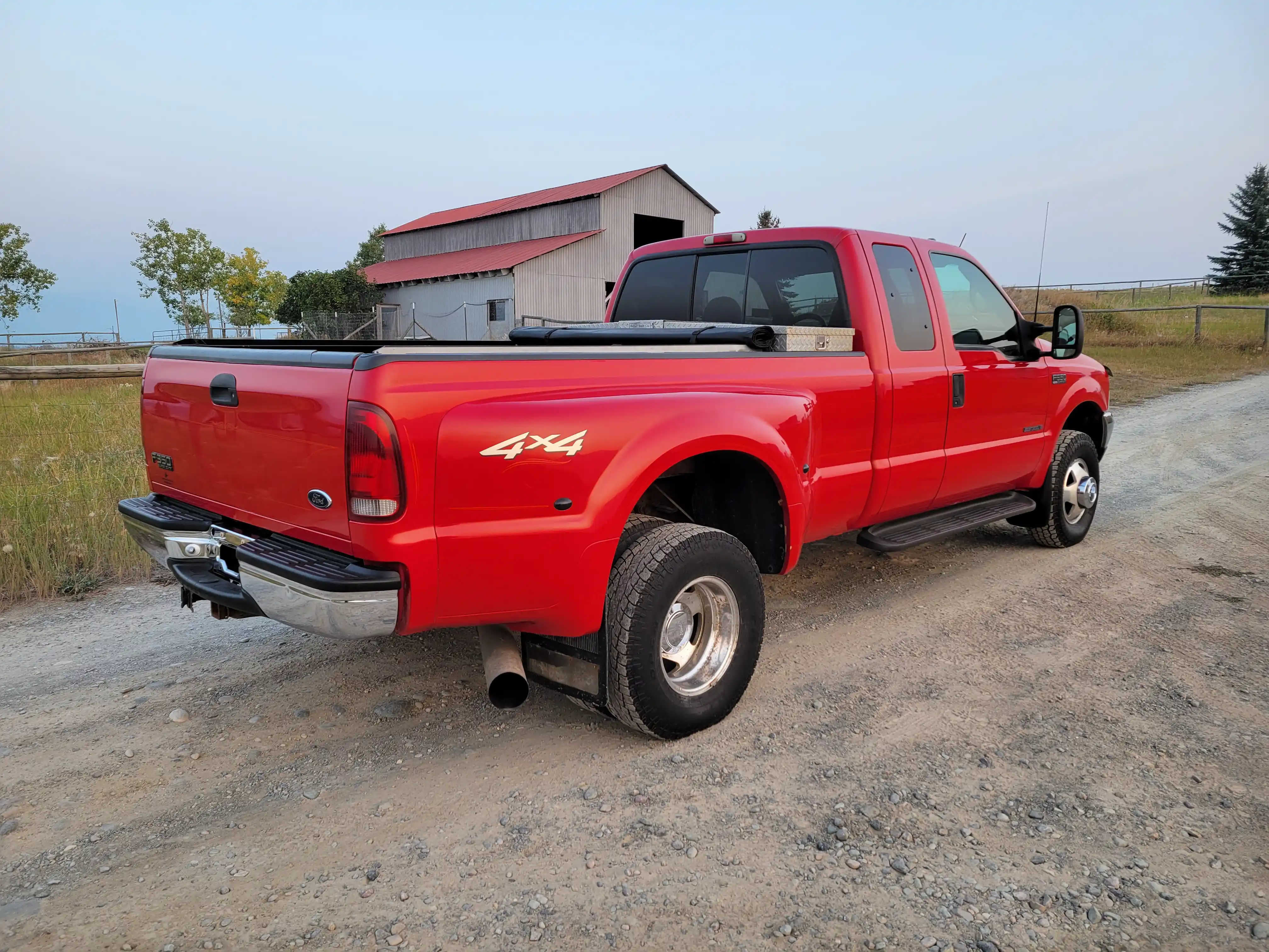 2000-Ford-F-350-Lariat-for-sale-38