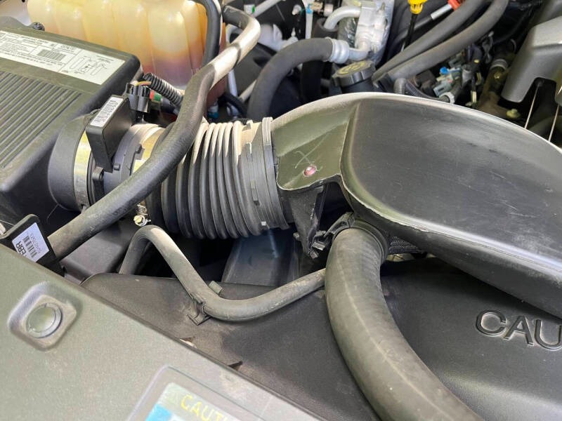 2000-chevy-suburban-for-sale (1)