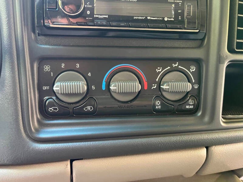 2000-chevy-suburban-for-sale (116)