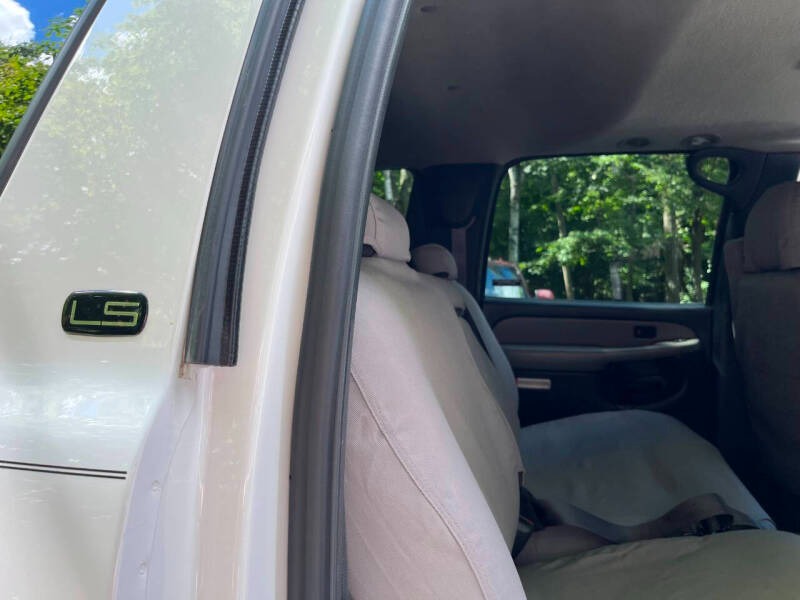 2000-chevy-suburban-for-sale (35)