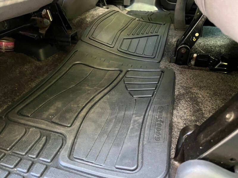2000-chevy-suburban-for-sale (90)