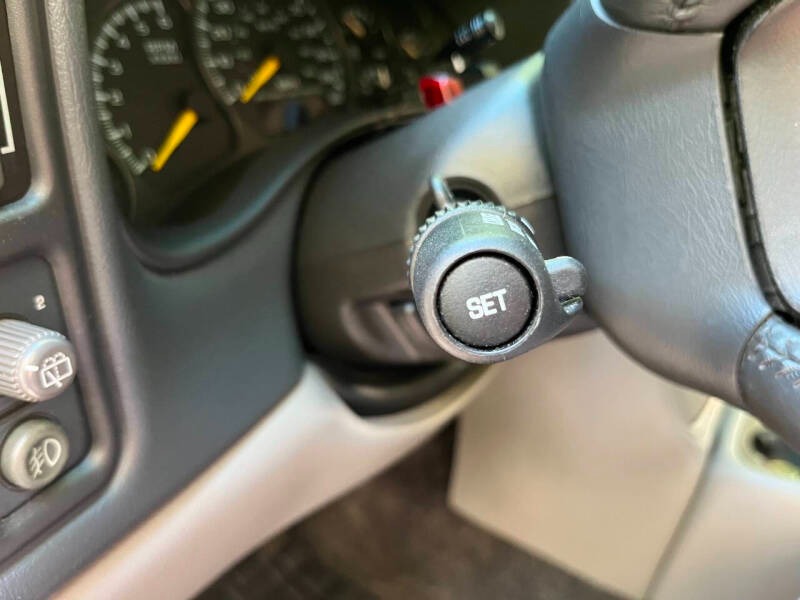 2000-chevy-suburban-for-sale (91)