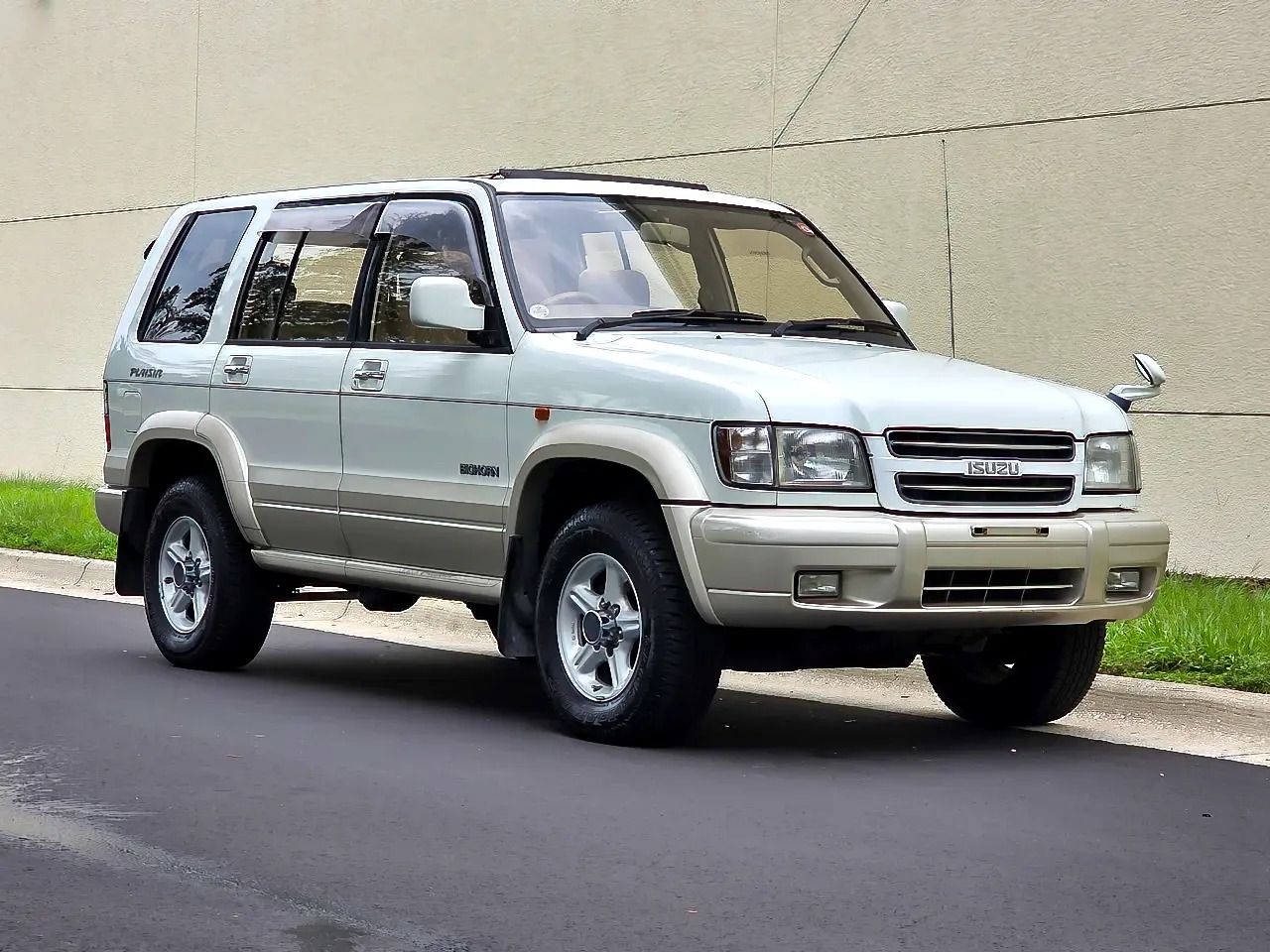 2000-isuzu-trooper-bighorn-plasir-long-for-sale (24)