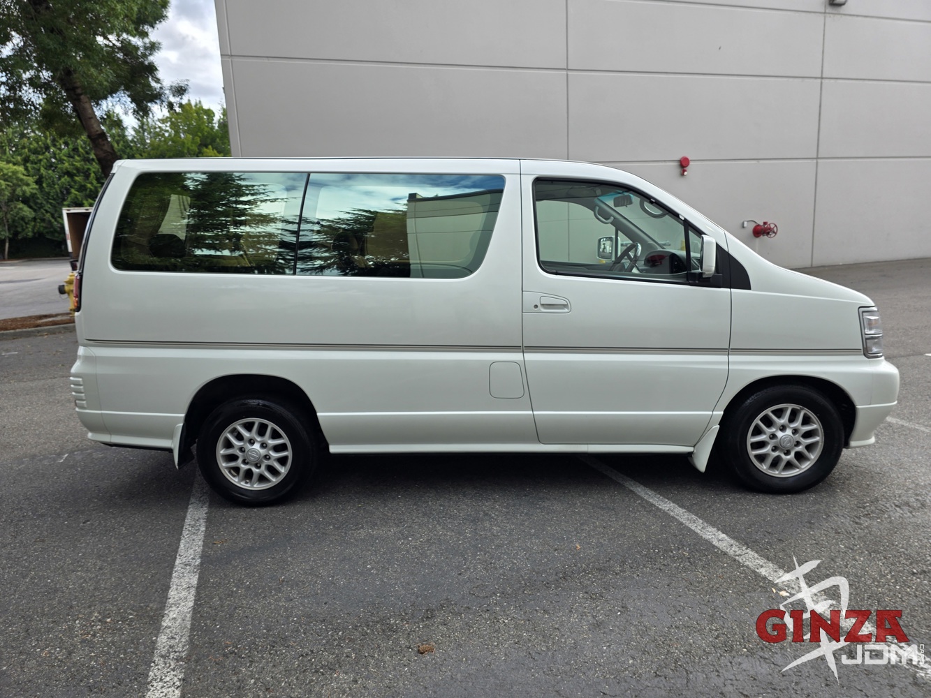 2000-nissan-elgrand-prime-edition-NxTAbX4o