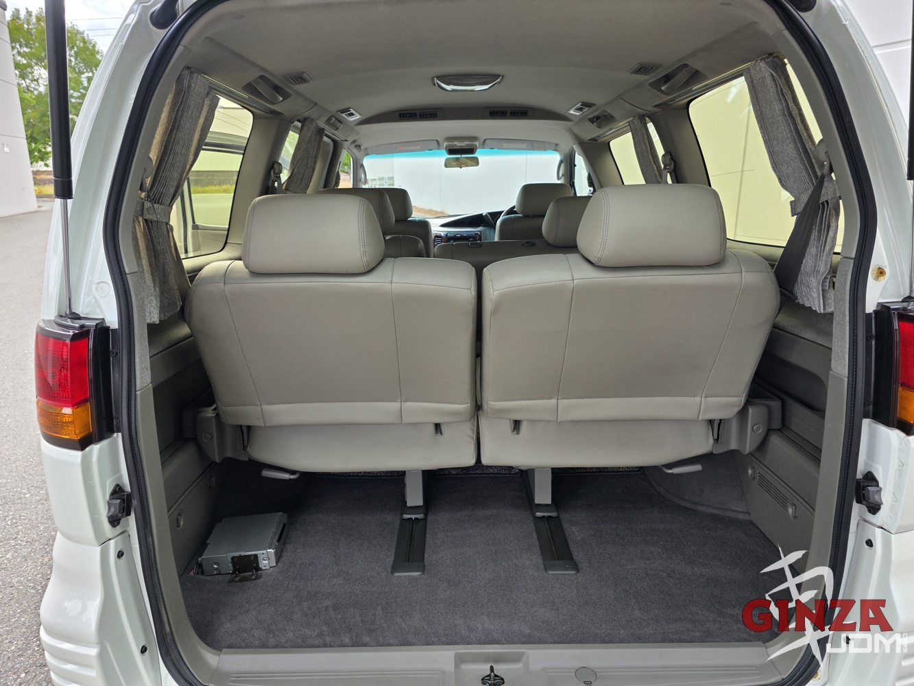 2000-nissan-elgrand-prime-edition-vUawA93q