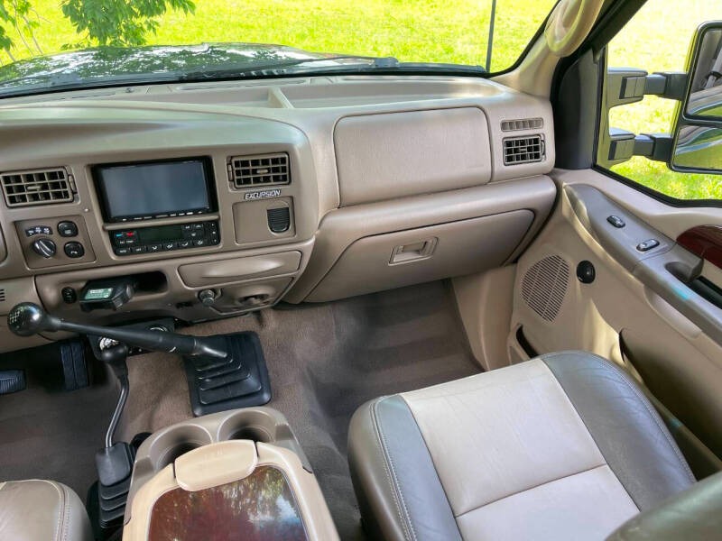 2002-ford-excursion-limited (50)