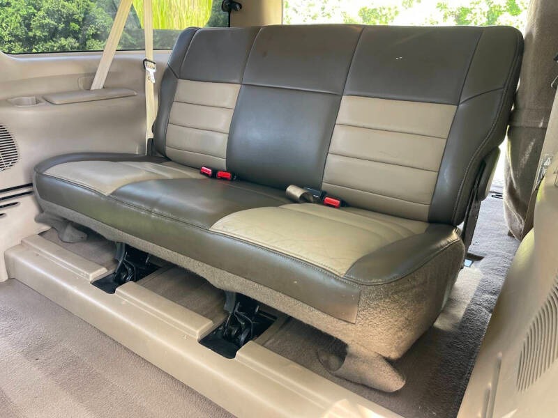 2002-ford-excursion-limited (60)