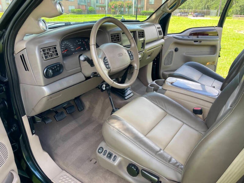 2002-ford-excursion-limited (75)