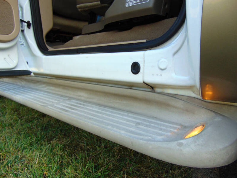 2004-ford-excursion-eddie-bauer-for-sale-52