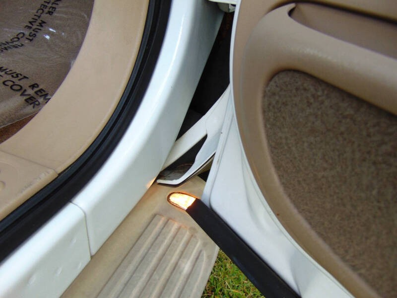 2004-ford-excursion-eddie-bauer-for-sale-61