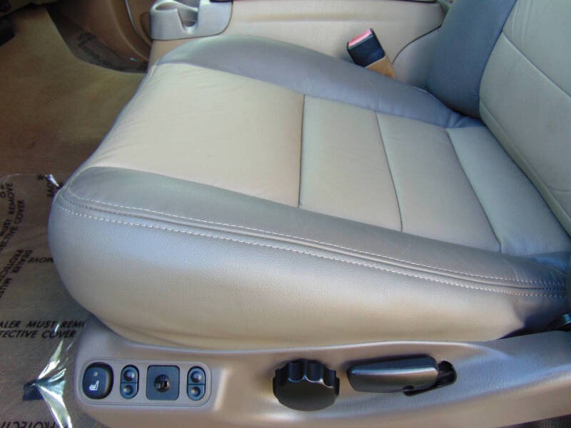 2004-ford-excursion-eddie-bauer-for-sale-7