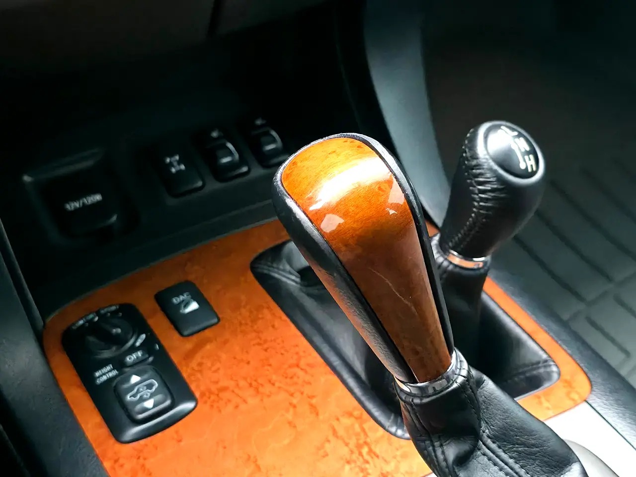 2004-lexus-gx-for-sale-modified (11)