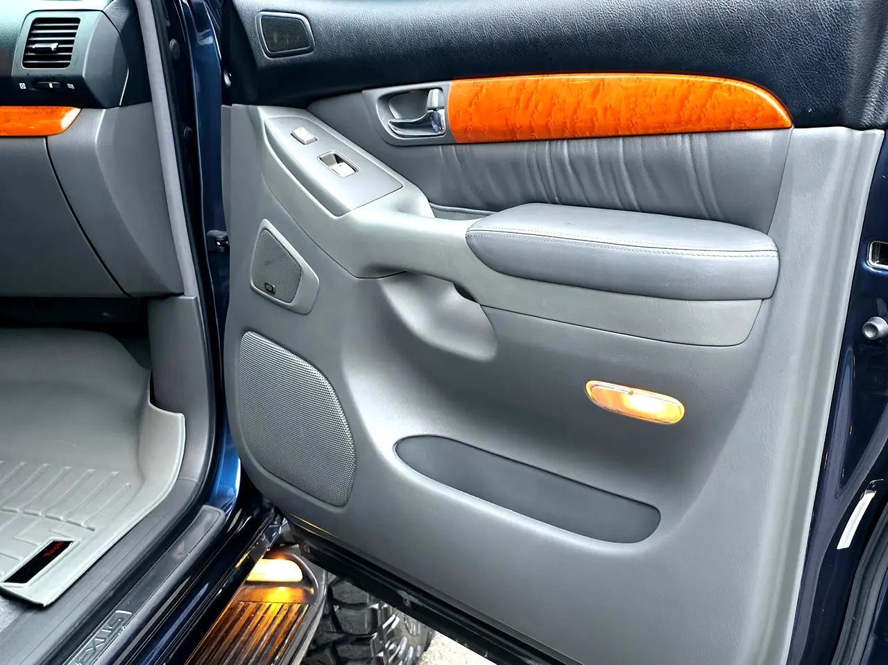 2004-lexus-gx-for-sale-modified (19)