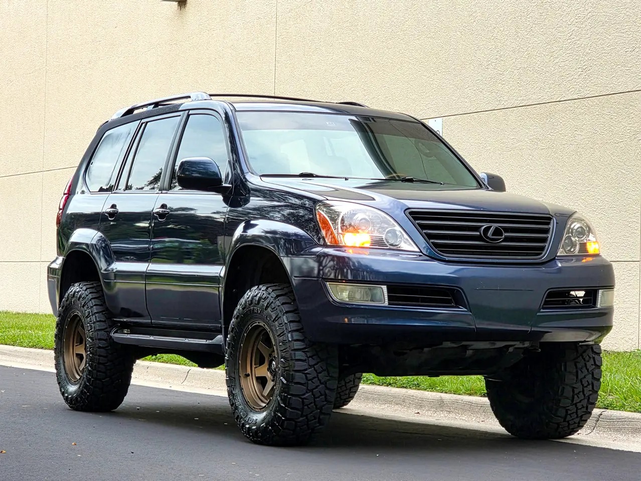 2004-lexus-gx-for-sale-modified (46)