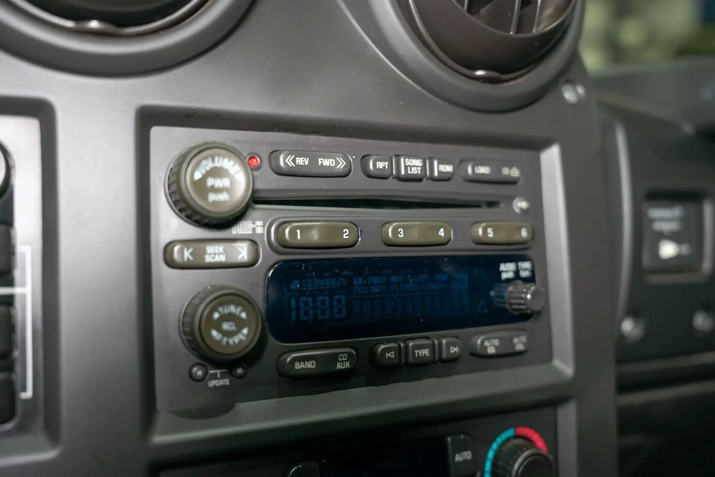 2005-hummer-h2-luxury-edition-for-sale-grand-rapids-mi-102