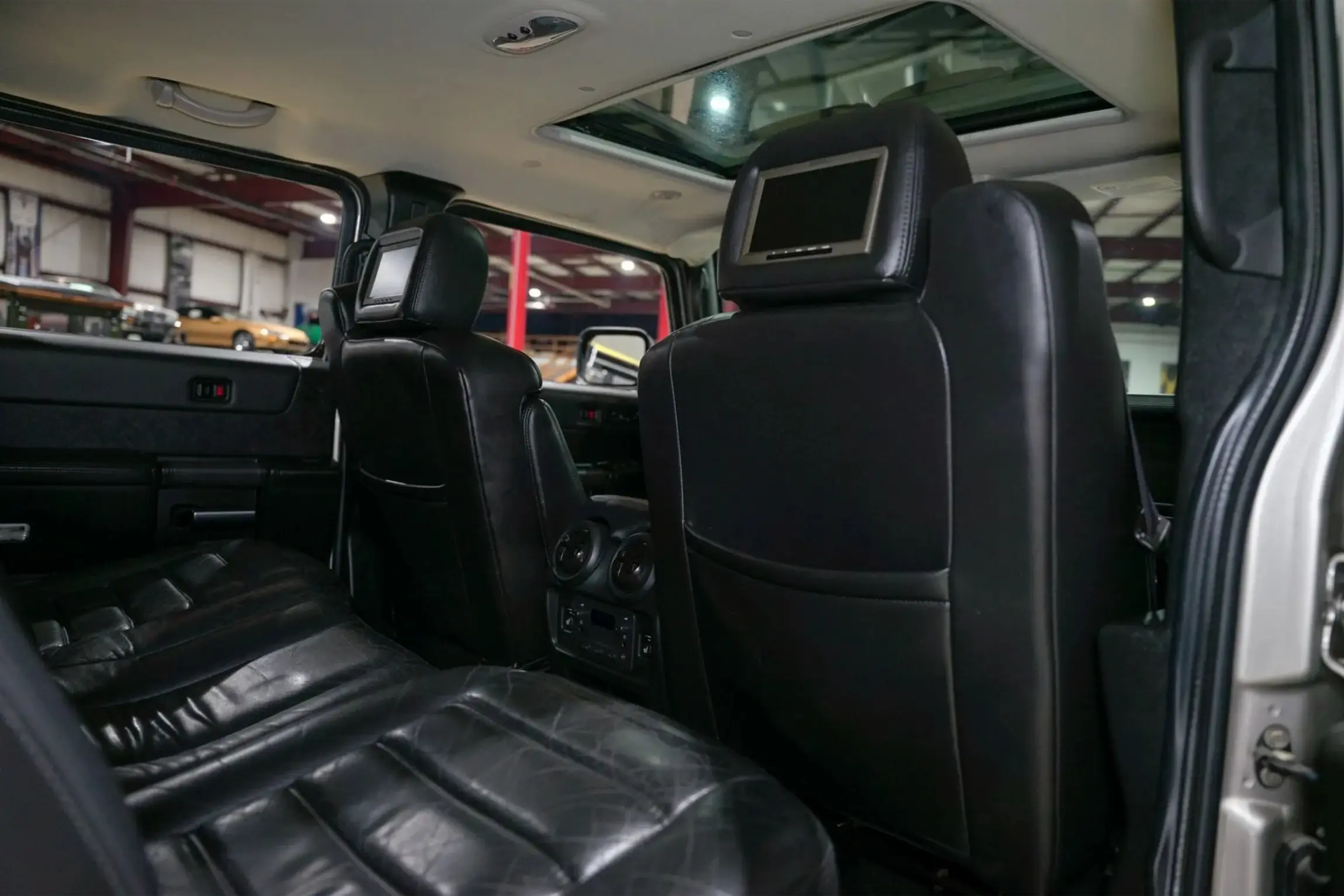 2005-hummer-h2-luxury-edition-for-sale-grand-rapids-mi-66