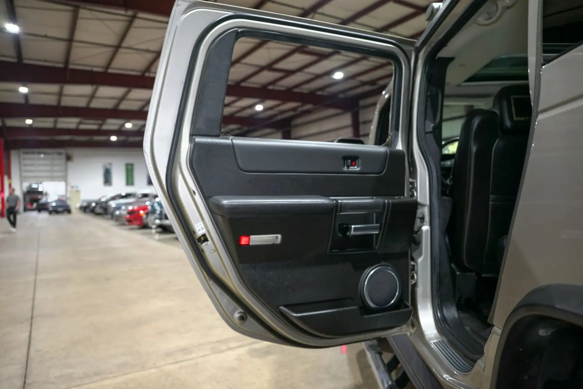2005-hummer-h2-luxury-edition-for-sale-grand-rapids-mi-74