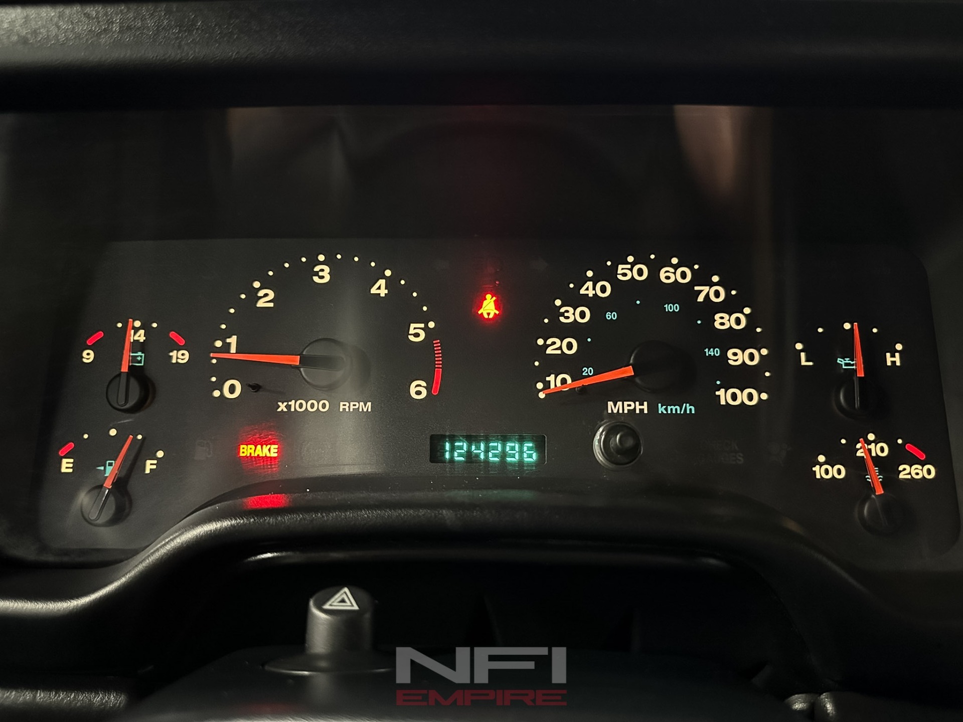 2005-jeep-wrangler-rubicon-half-cab-for-sale (22)