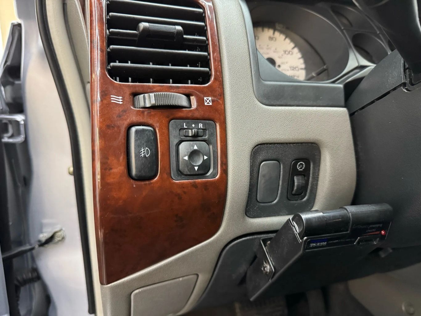 2005-mitsubishi-montero-for-sale (1)
