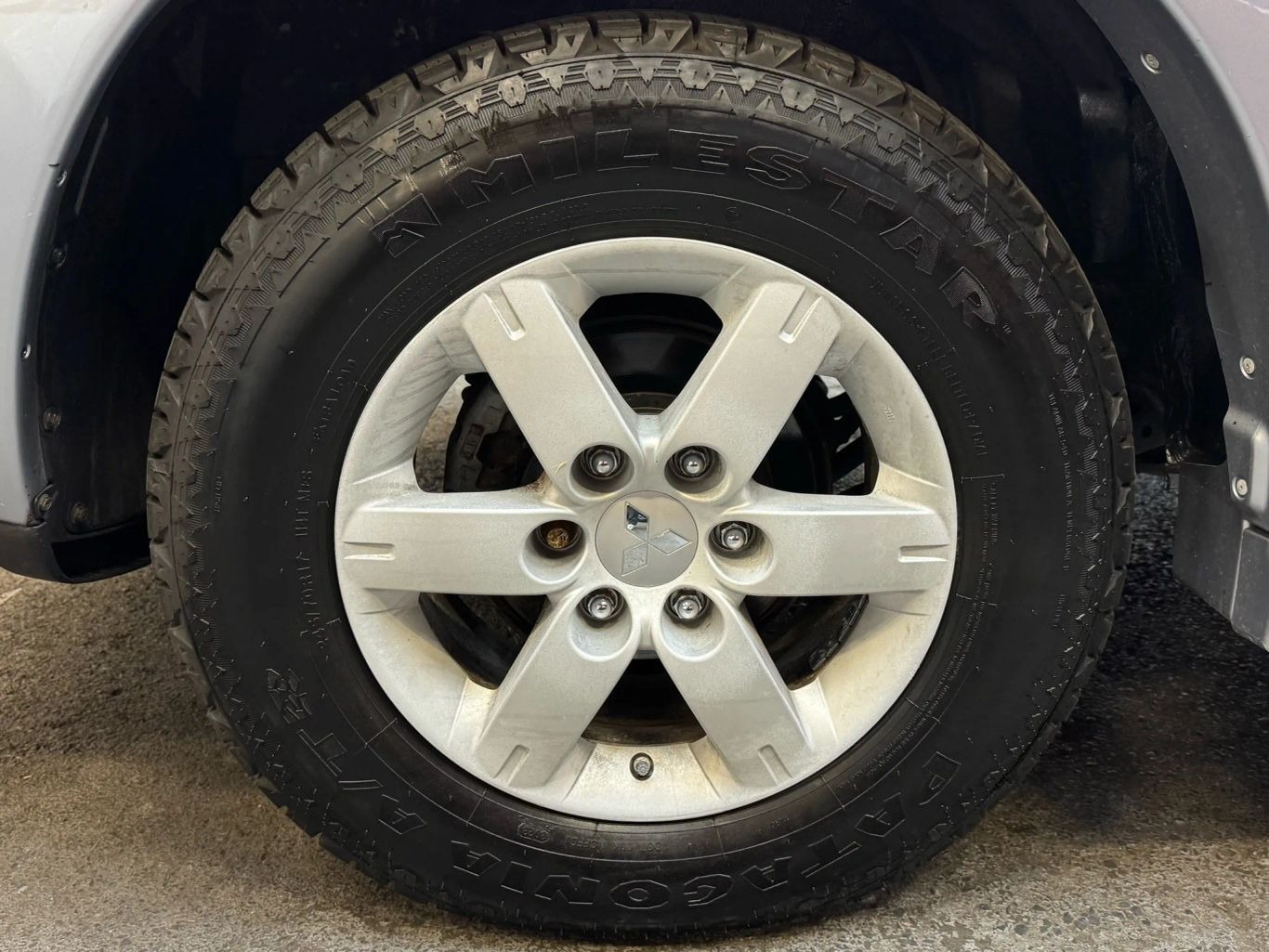 2005-mitsubishi-montero-for-sale (7)