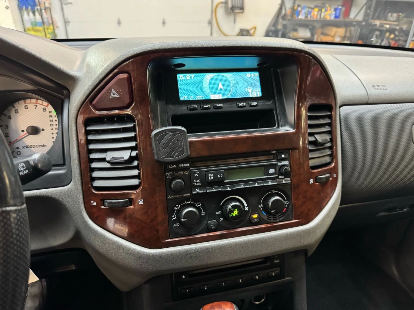 2005-mitsubishi-montero-for-sale