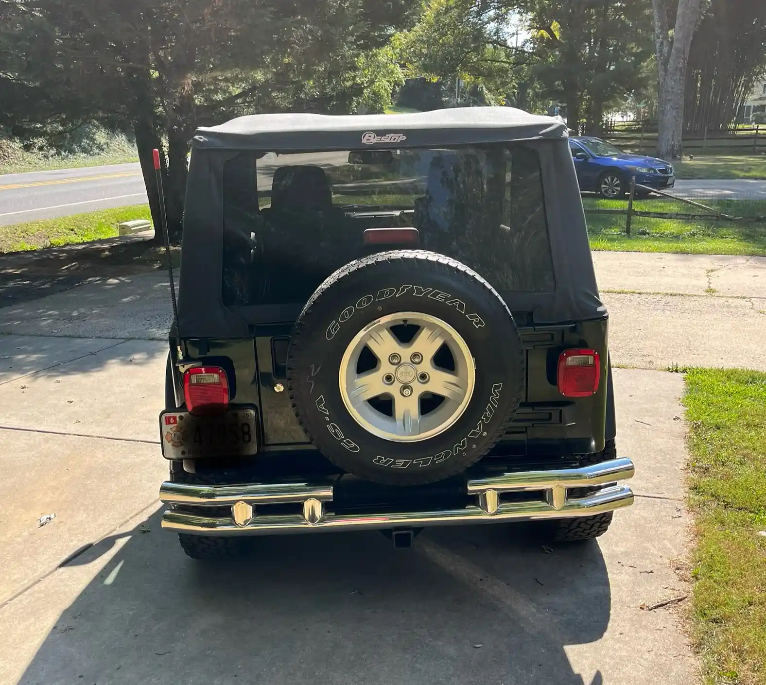 2006-Jeep-Wrangler-Sport-for-sale-01