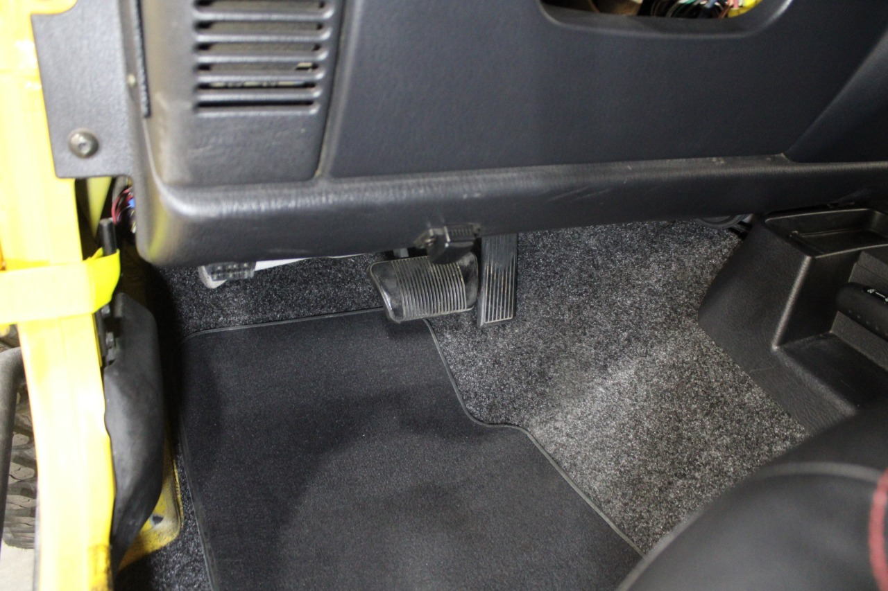 2006-jeep-wrangler-tj (25)