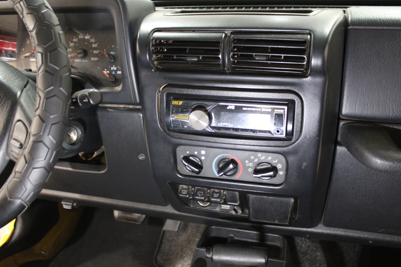 2006-jeep-wrangler-tj (31)