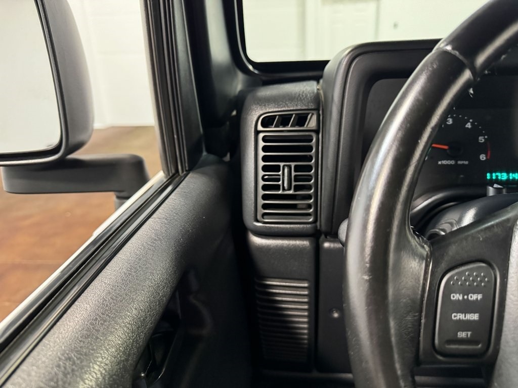2006-jeep-wrangler-unlimited-4x4 (28)