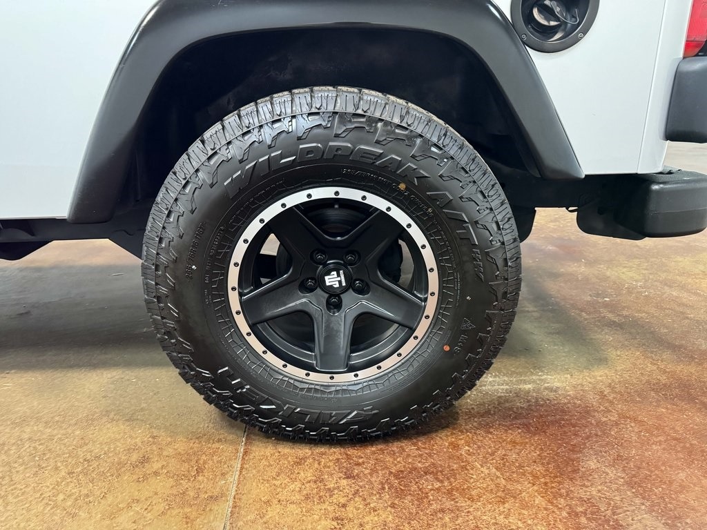 2006-jeep-wrangler-unlimited-4x4 (3)