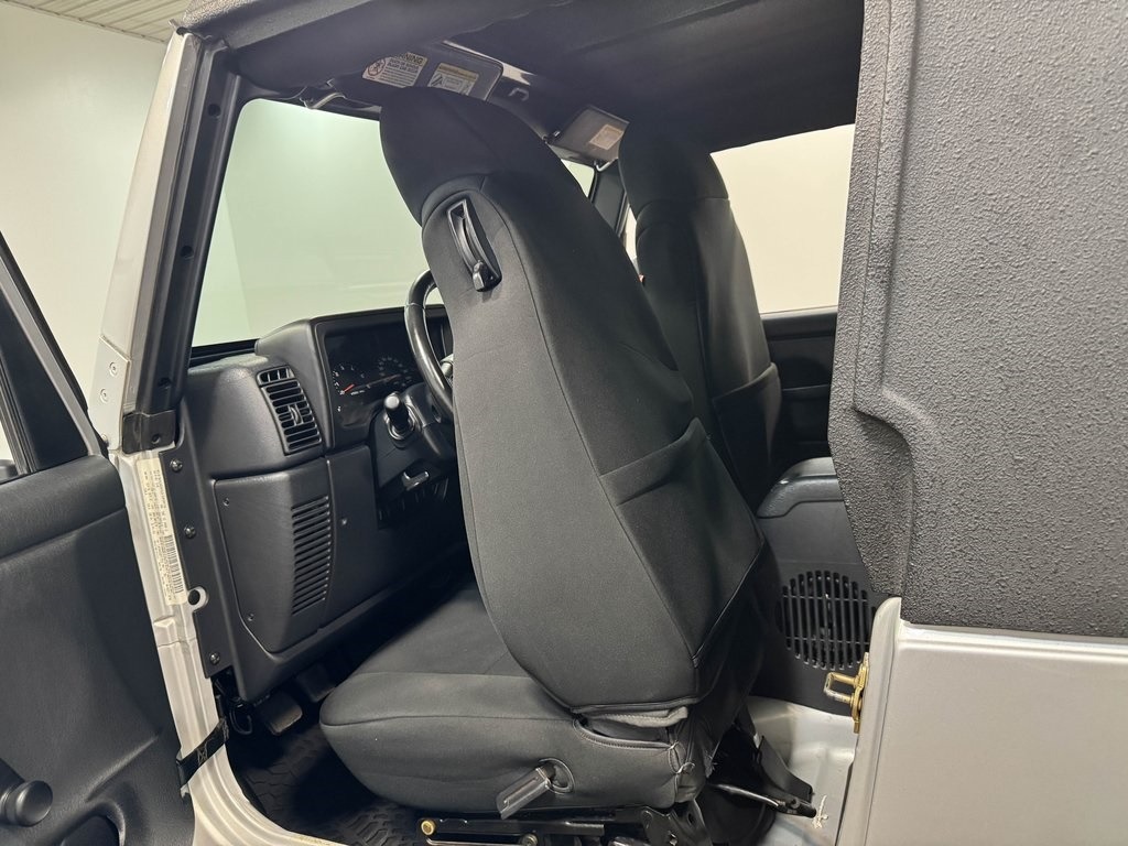 2006-jeep-wrangler-unlimited-4x4 (33)