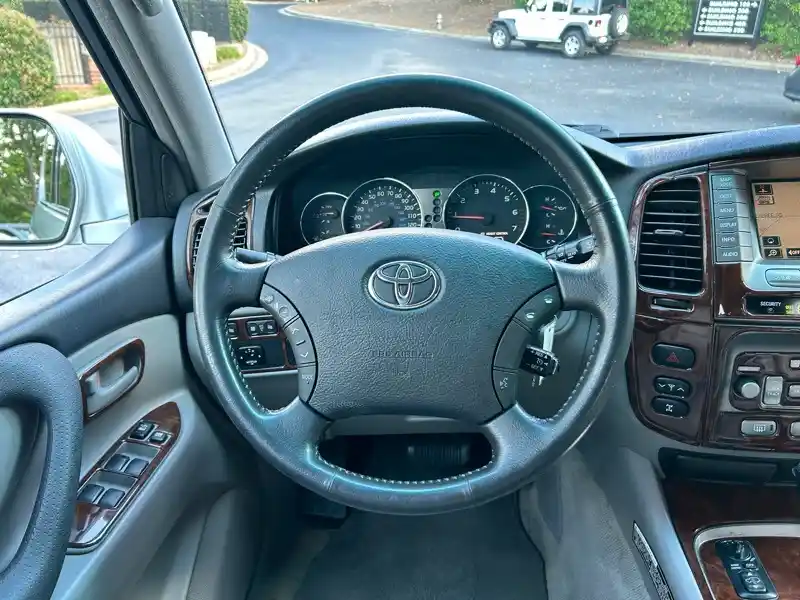 2006-toyota-land-cruiser-for-sale-alpharetta-ga-21