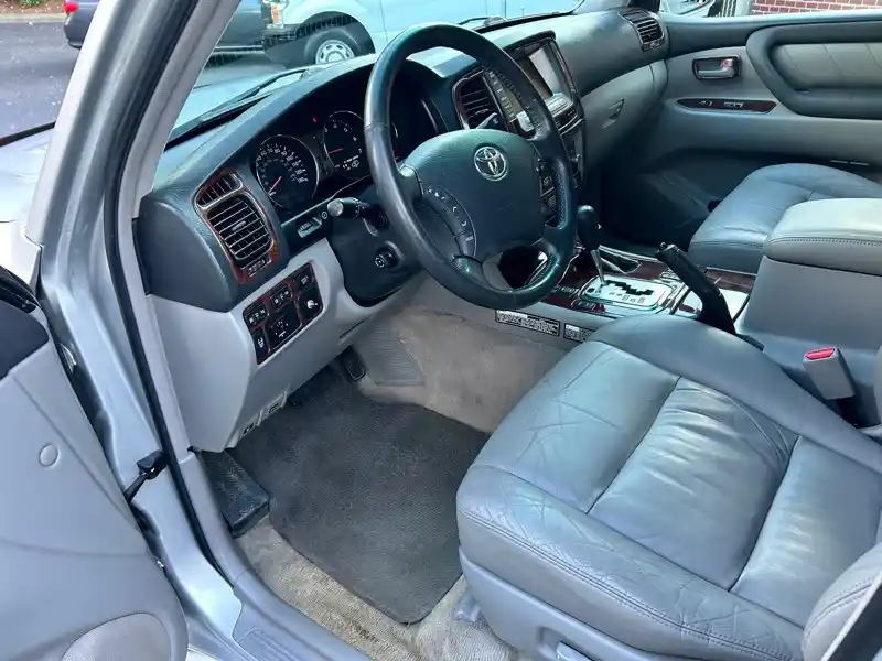2006-toyota-land-cruiser-for-sale-alpharetta-ga-29