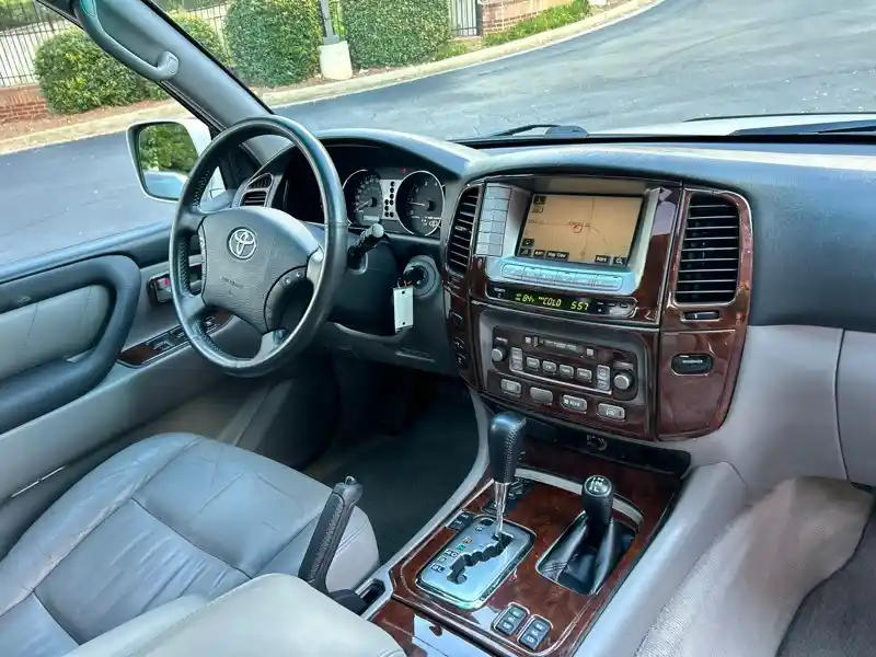 2006-toyota-land-cruiser-for-sale-alpharetta-ga-52