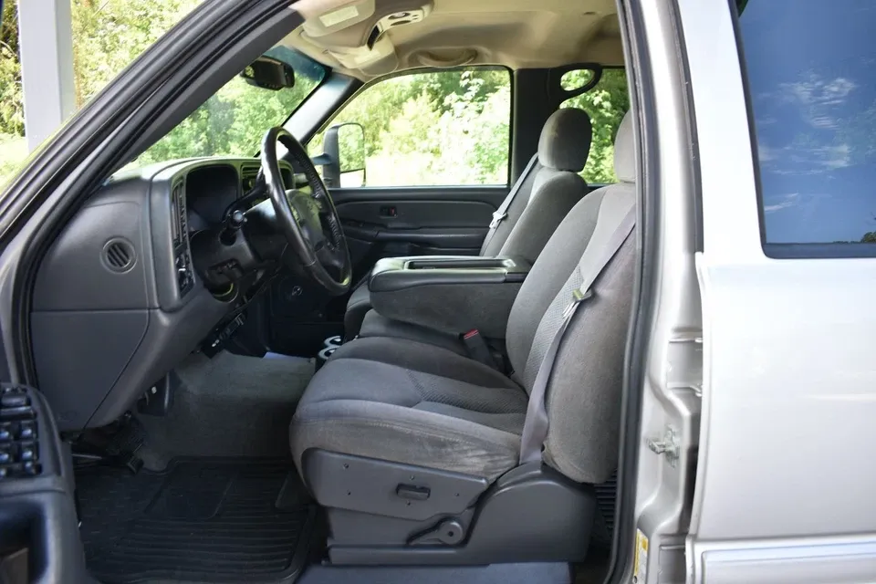2007-chevrolet-silverado-2500-lti-for-sale-walker-la-10