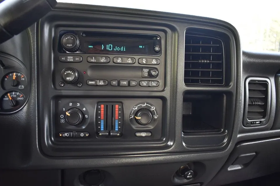2007-chevrolet-silverado-2500-lti-for-sale-walker-la-13