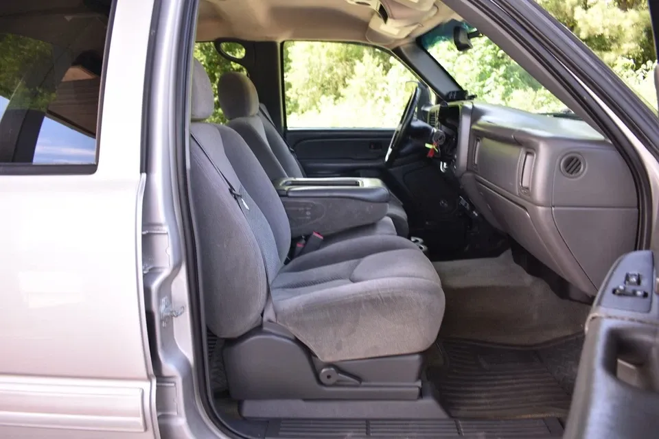 2007-chevrolet-silverado-2500-lti-for-sale-walker-la-16