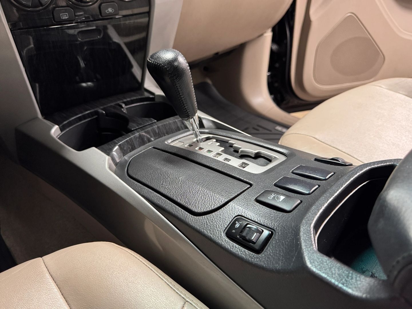 2007-toyota-4runner-v8 (10)