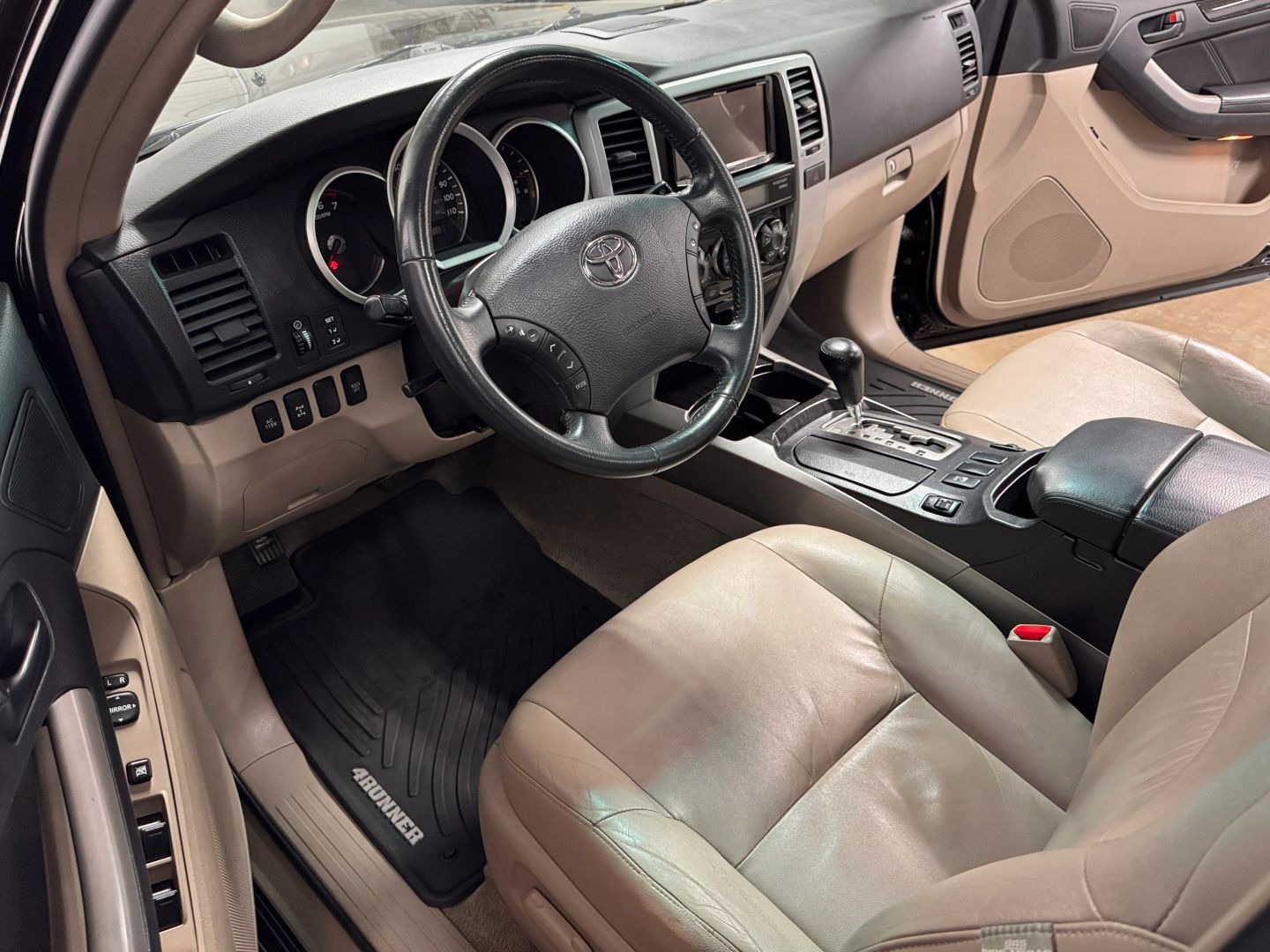 2007-toyota-4runner-v8 (6)