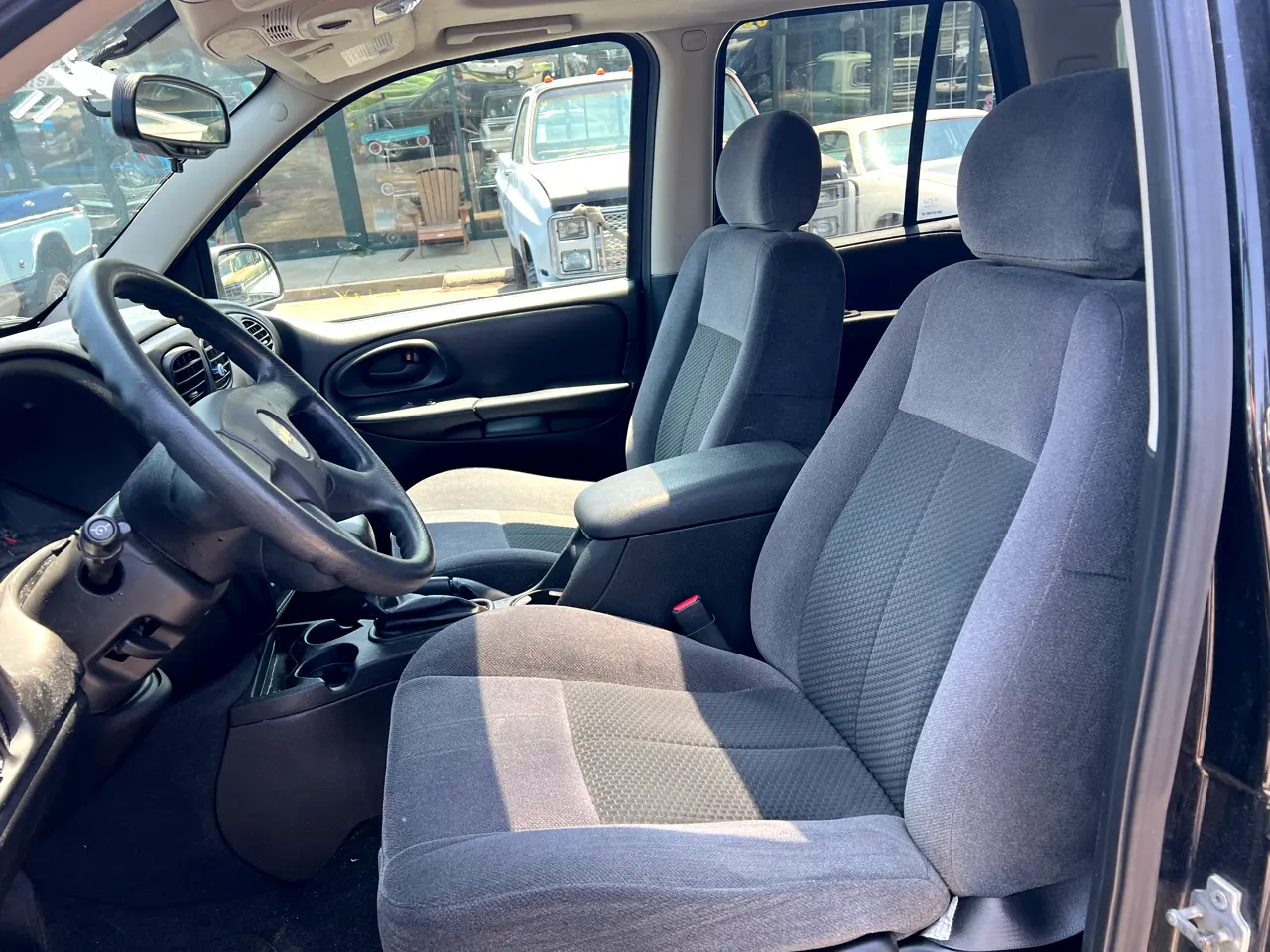 2008-chevy-trailblazer-for-sale-05
