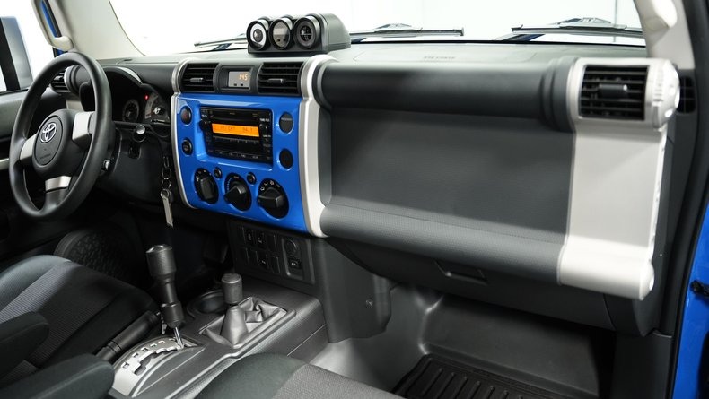 2008-toyota-fjcruiser-for-sale (19)