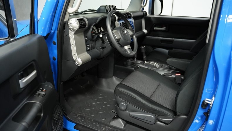 2008-toyota-fjcruiser-for-sale (57)